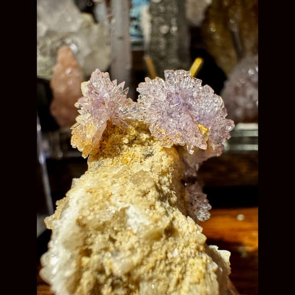 Lilac Creedite on Matrix 4.0 cm — alternate view