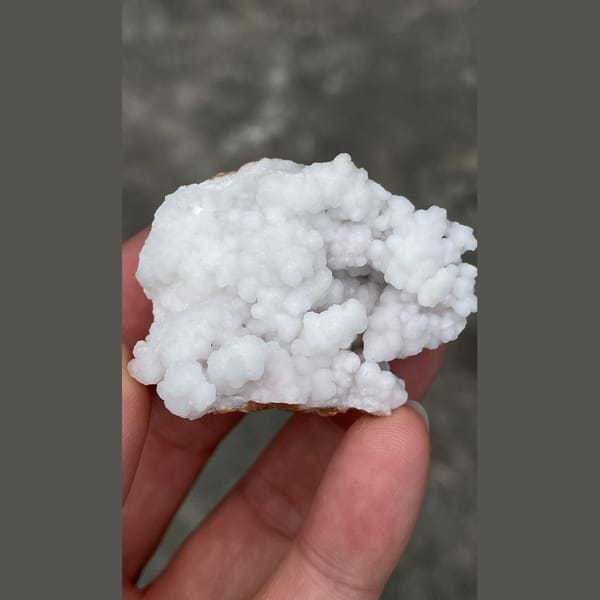 Tan calcite cluster from Yunnan — alternate view