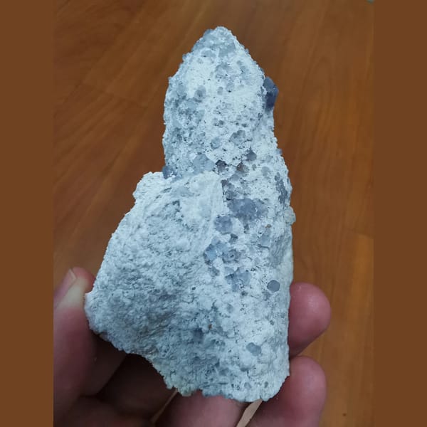 White candle quartz covered with blue fluorite — complete view