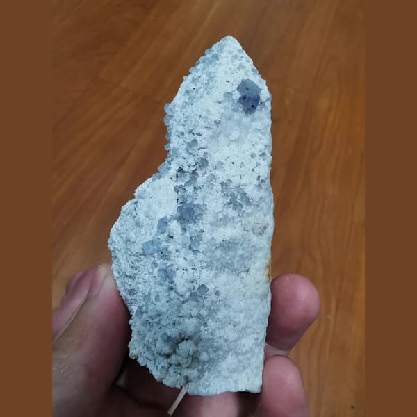 White candle quartz covered with blue fluorite — alternate view