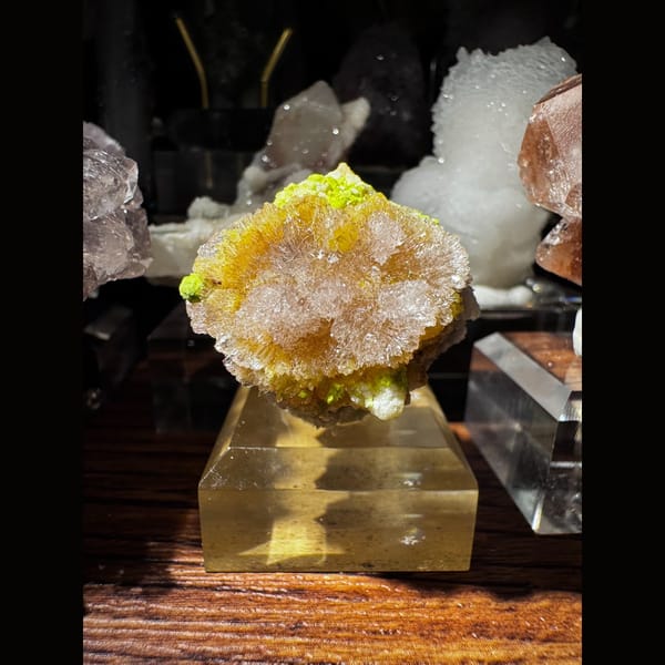 Yellow, White and Green Creedite 3.5 cm — complete view