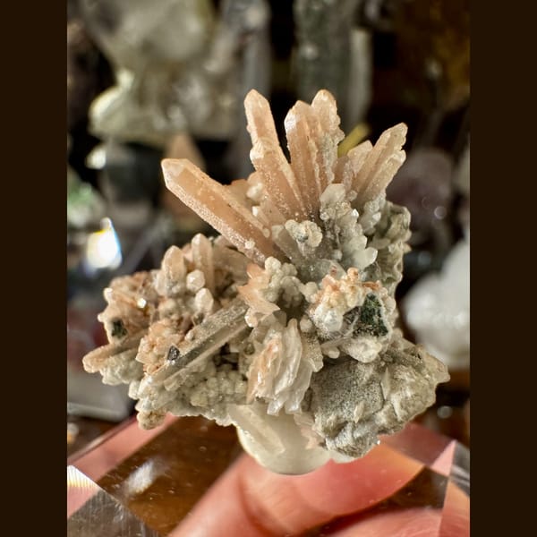 Small Quartz Cluster Inner Mongolia 2.0 cm — detail view