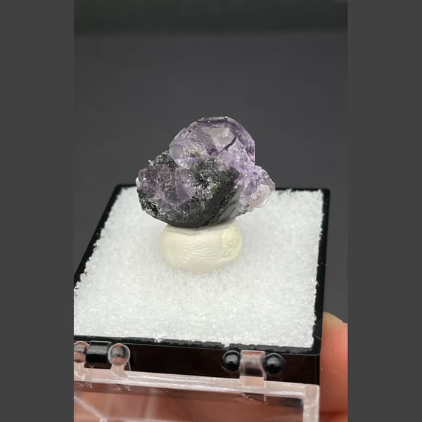 Tanzanite blue fluorite from Fujian — detail view