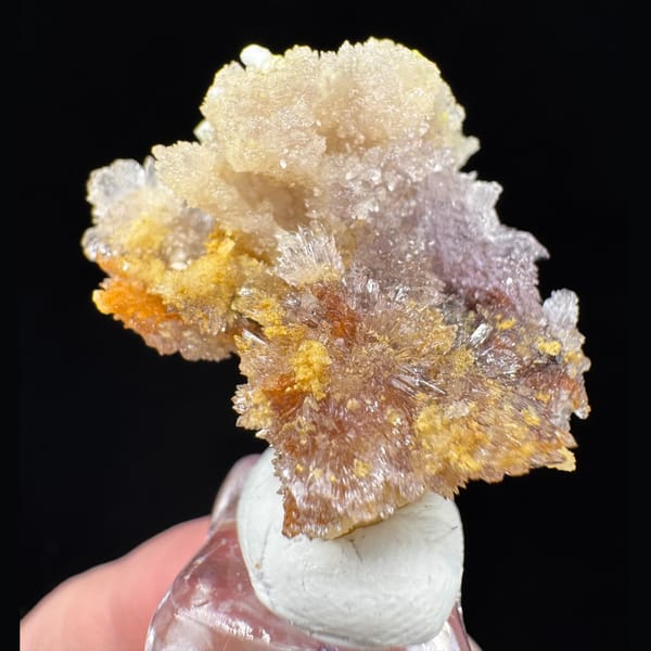Creedite with Yellow-White Inclusions 3.3 cm — complete view