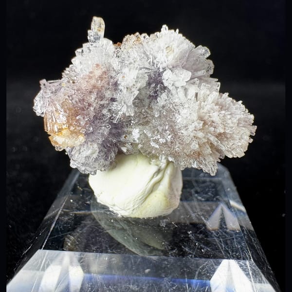 Layered Purple and White Creedite 2.8 cm — detail view