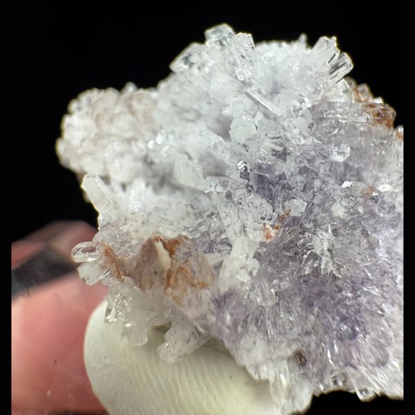 Layered Purple and White Creedite 2.8 cm — detail view