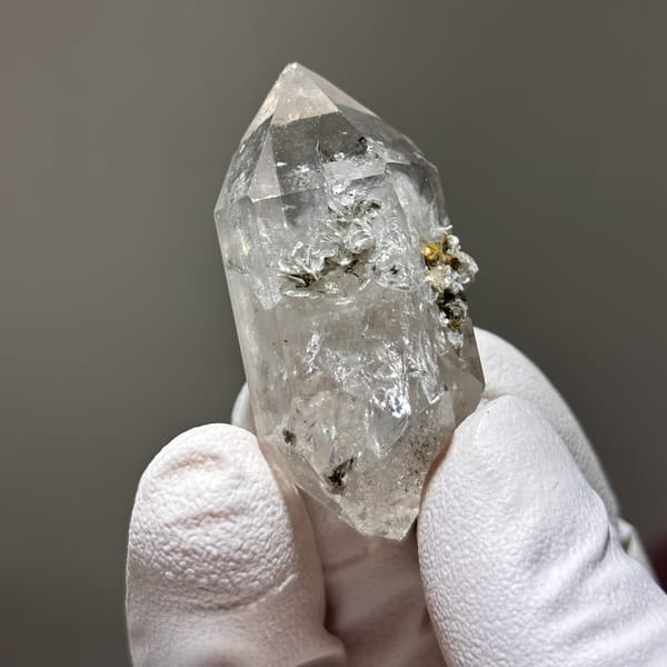 Tip-chip DT mica Xuebaoding — alternate view