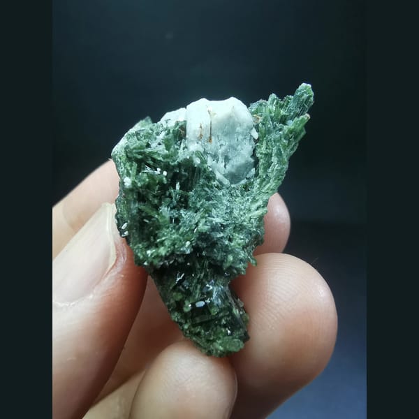 Green epidote with datolite balls from Shijiangshan — alternate view
