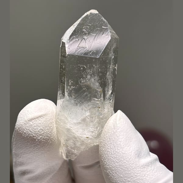 Freestanding library Xuebaoding quartz — alternate view