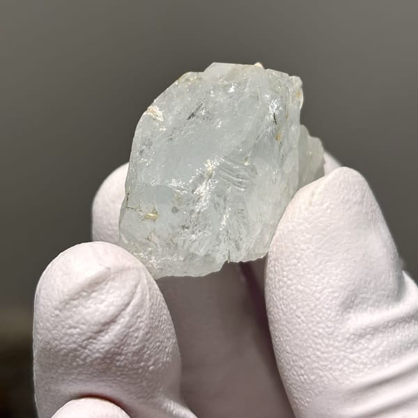 Petite Xuebaoding aquamarine D — complete view