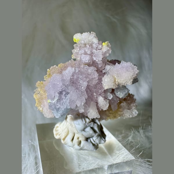 Purple Creedite with Yellow Inclusions 3.0 cm — alternate view