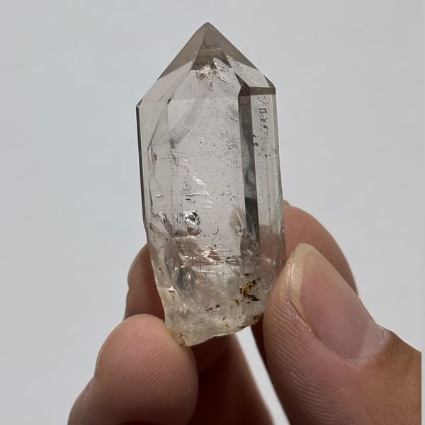Phantom Quartz Yunnan 4.4 cm — alternate view