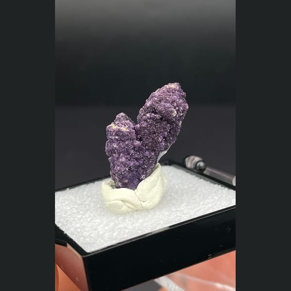 Purple fluorite with quartz from Inner Mongolia — detail view