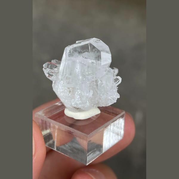 Chain suture quartz from Pakistan — alternate view
