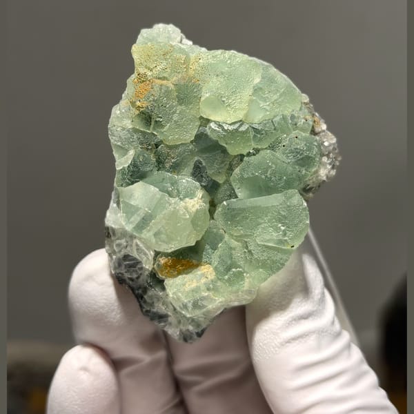 Fluorite Fujian 5.7 cm — detail view