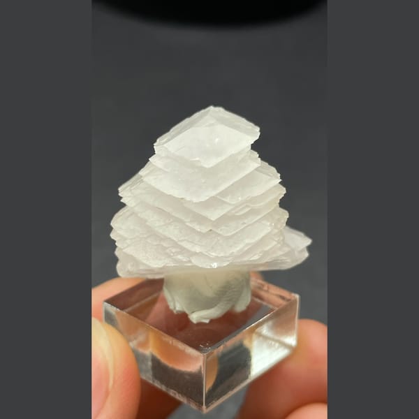 Calcite from Hunan — detail view