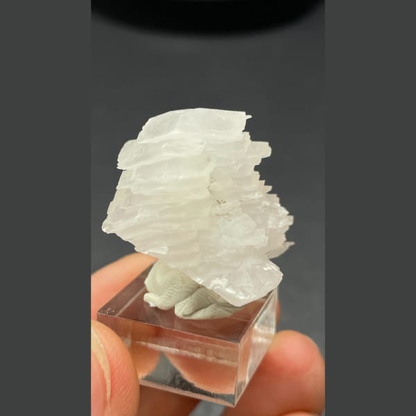 Calcite from Hunan — detail view