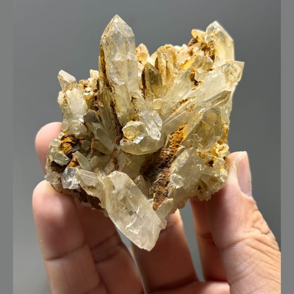 Quartz Crystal Group Tibet 7.6 cm — complete view