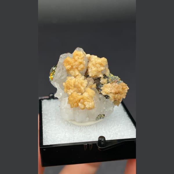 Creamy dolomite balls on quartz with chalcopyrite and pyrite from Jiangxi — alternate view