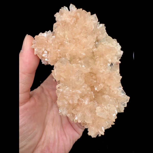 Pale Yellow Zeolite with Apophyllite India 9.0 cm — detail view