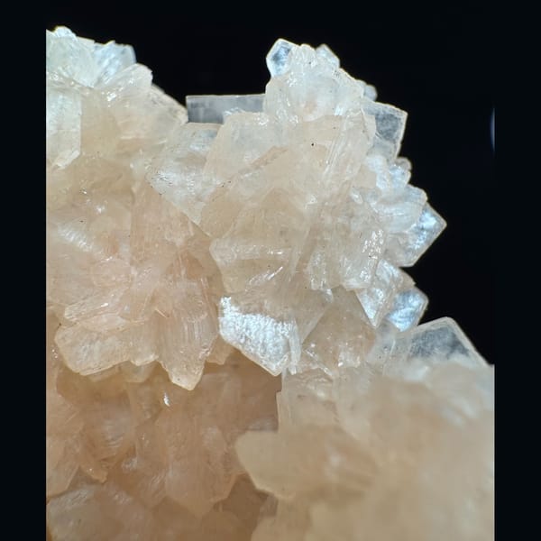 Cream Calcite Flower Cluster 7.0 cm — alternate view