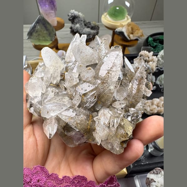 Calcite with glassy fluorite and sugary quartz — alternate view