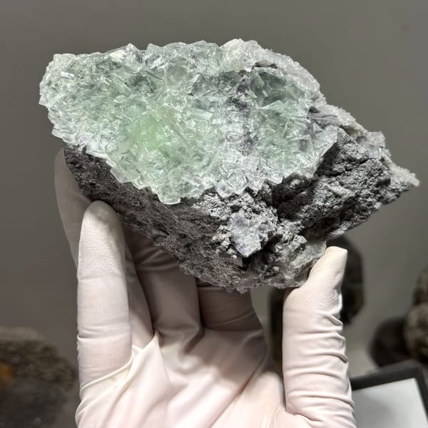 Fluorite Fujian 13.8 cm — alternate view