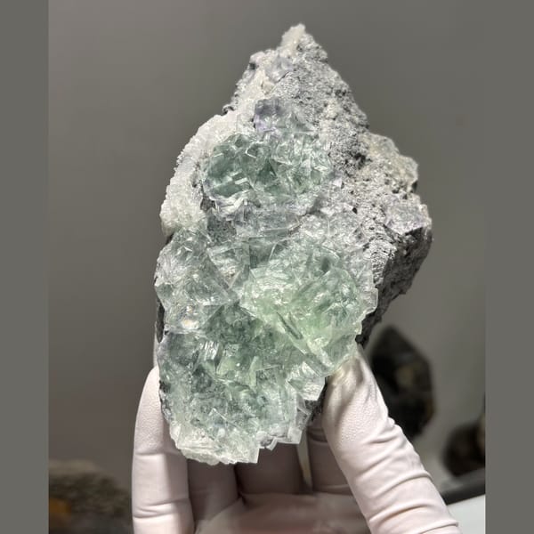 Fluorite Fujian 13.8 cm — alternate view
