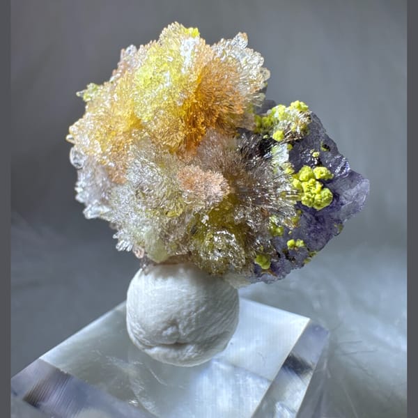 Creedite with Carlhintzeite and Fluorite 2.5 cm — alternate view