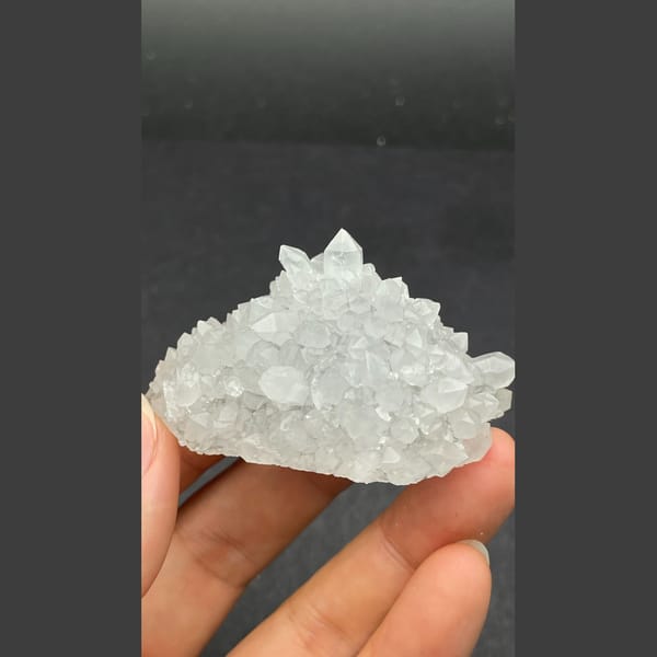 Octahedral fluorite with quartz from Fujian — alternate view