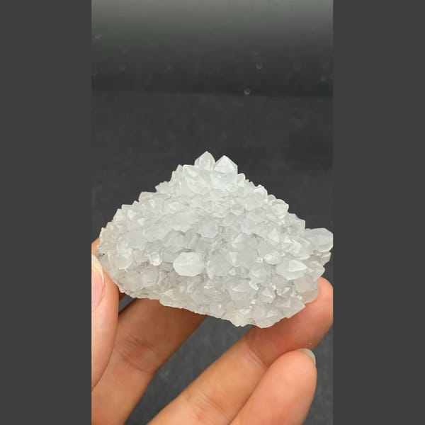Octahedral fluorite with quartz from Fujian — detail view