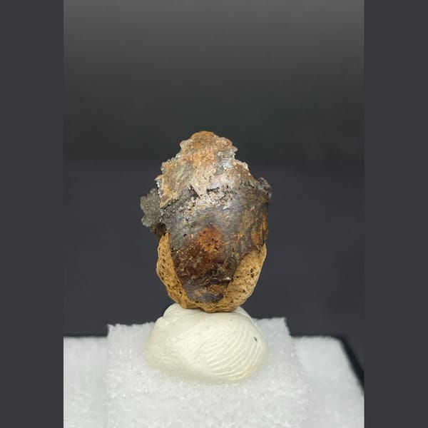 Spiral calcite from Kunming — detail view