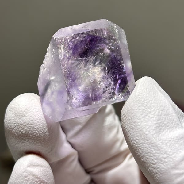 Enhydro Fluorite Zhejiang 3.0 cm — complete view