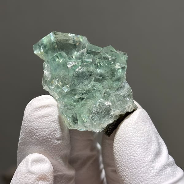 Fluorite B Xianghualing 4.0 cm — alternate view