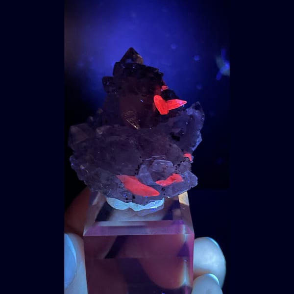 Pale lilac amethyst crystal cluster with calcite from Brazil — detail view