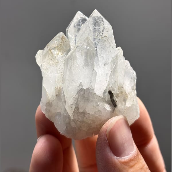 Quartz Cluster Tibet 5.5 cm — complete view