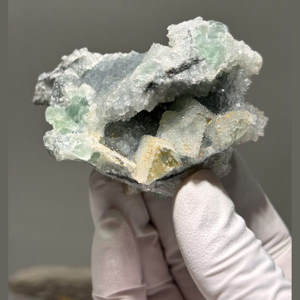 Sugar Fluorite with Quartz Fujian 7.4 cm — complete view