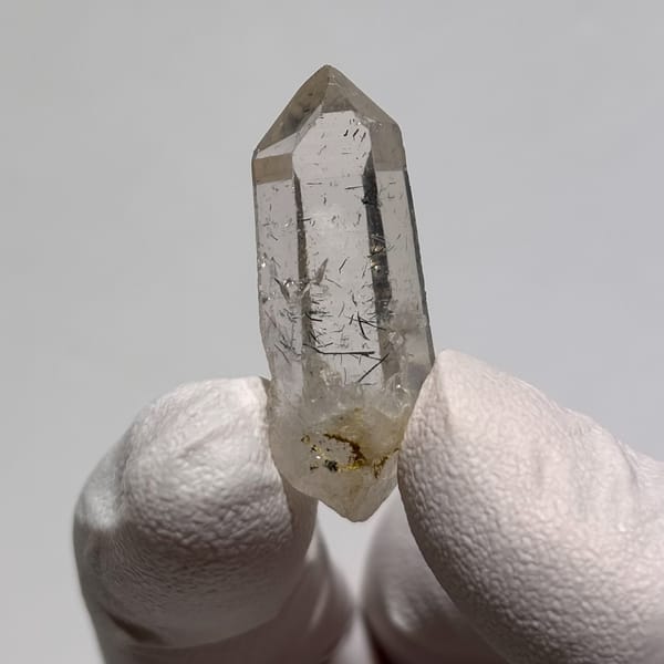 Small Quartz Crystal Xuebaoding 3.3 cm — alternate view