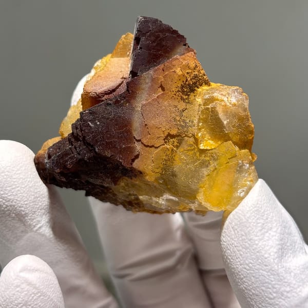 Fluorite with Yellow Skin Guizhou 4.3 cm — complete view