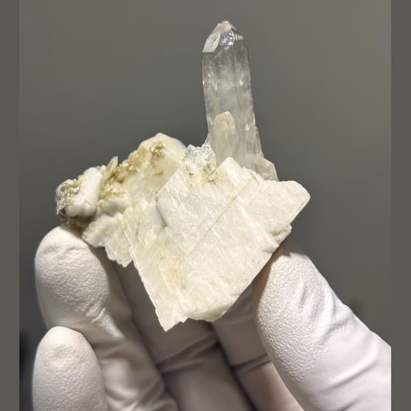 Quartz with Feldspar Xuebaoding 5.0 cm — complete view