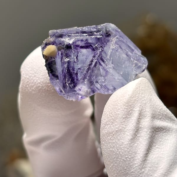 Fluorite B Yaogangxian 2.6 cm — complete view