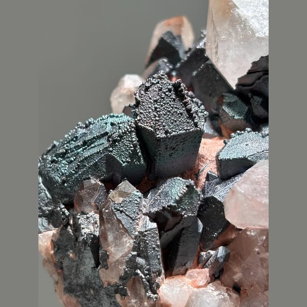 Quartz with Limonite Madagascar 10.5 cm — detail view