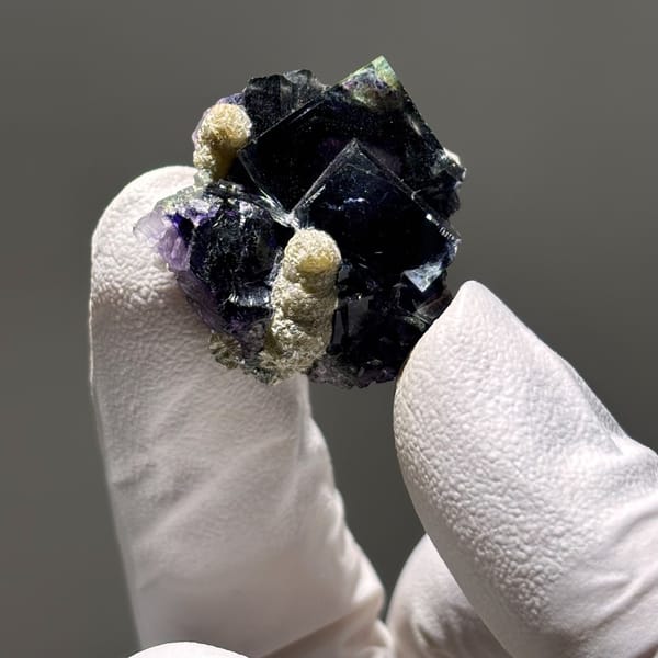 Fluorite Inner Mongolia 2.7 cm — alternate view