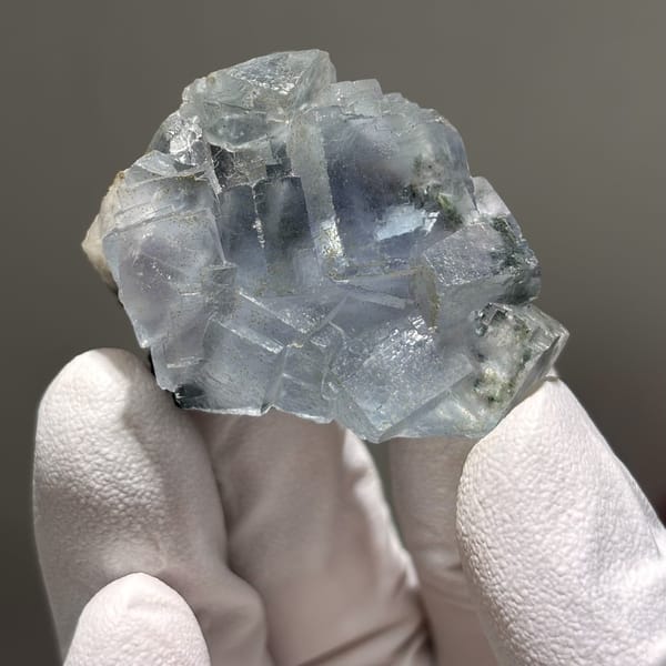 Pale Blue Fluorite Yaogangxian 3.9 cm — alternate view
