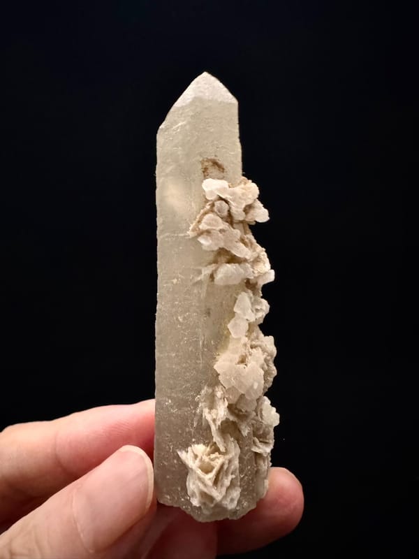 Quartz with petal-like calcite from Inner Mongolia, complete side view