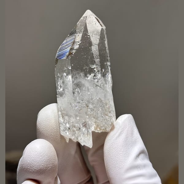 Quartz Point Xuebaoding 5.9 cm — alternate view