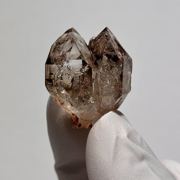 Quartz Floater Namibia 3.0 cm — alternate view