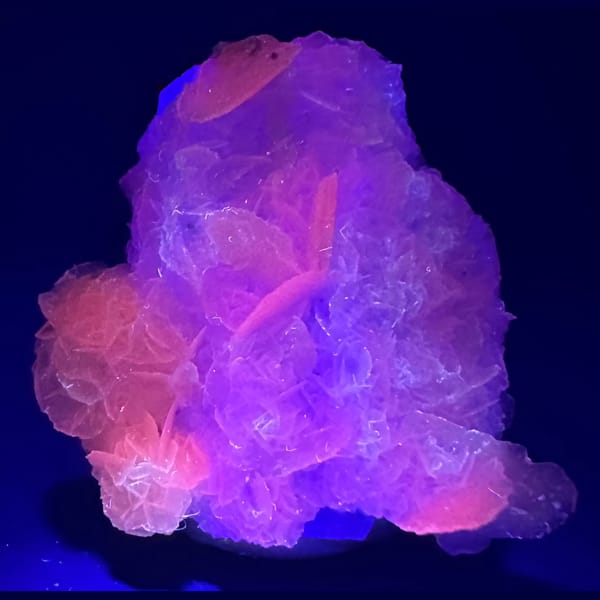 Elongated Fluorite with Petal Calcite Yaogangxian 2.5 cm — alternate view