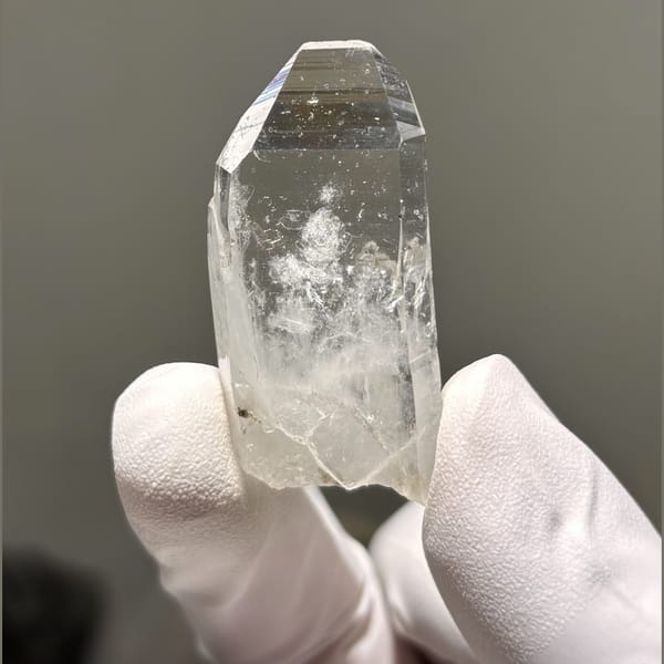 Clear Quartz Point with Inclusions Xuebaoding 4.3 cm — complete view