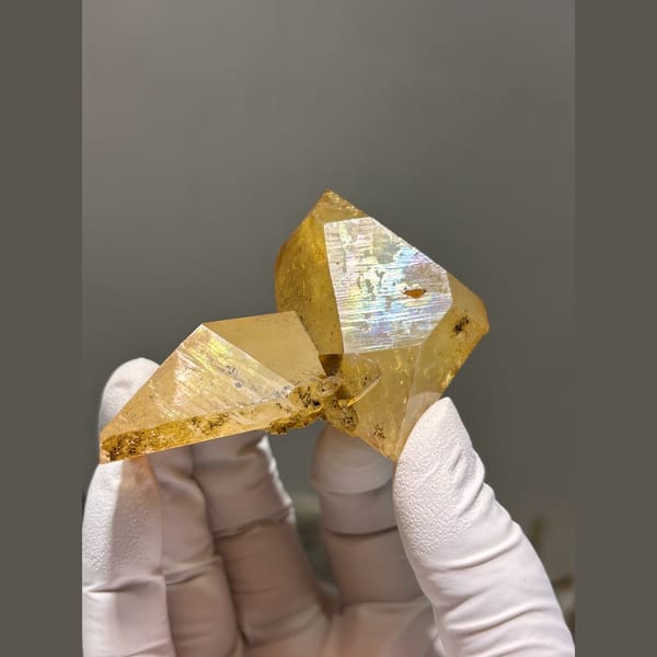 Golden Quartz Cluster Xuebaoding 7.1 cm — alternate view